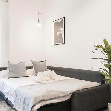 Beautiful Flat Fully Furnished In P.Ta Romana Милан Экстерьер фото